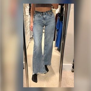 American Eagle super high-rise baggy jean 00